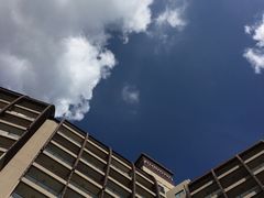 -三亚湾海居铂尔曼度假酒店