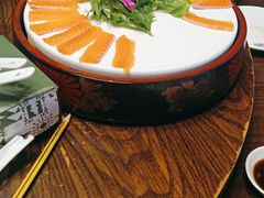-醉美东江·三文鱼·烧鸡公