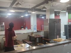 -王菊美食街·王菊面馆(总店)