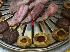 -老炉家木炭烤肉(长江国际店)