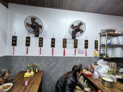 -肖娭毑老面馆(自然岭路店)
