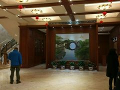 -山明水秀大饭店
