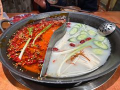 -周小明火锅(黑金冠社区店)