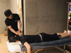-KingBull私教健身&格斗订制(龙井商业中心店)