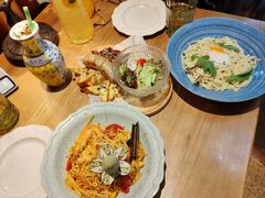 -秘密旅行Bonjour(黑金冠 江南西店)