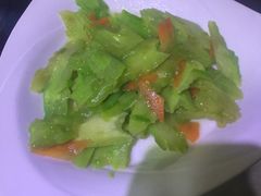 -民间瓦缸煨汤館(嵩山路店)
