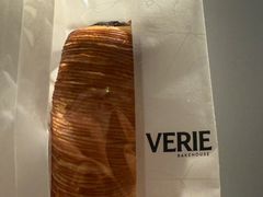 -VERIE BAKEHOUSE