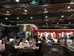 大堂-张氏宽窄巷成都名小吃(茂业百货华强北店)