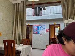 -宾朋海鲜饭庄(兴海路店)