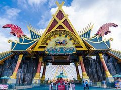 -七彩云南欢乐世界