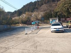 -蟒山国家森林公园-停车场
