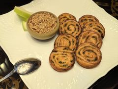 鸭肝酱伴葱油饼-杭州西子湖四季酒店·金沙厅