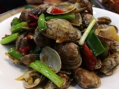 -赶海部落海鲜城(海阳路店)