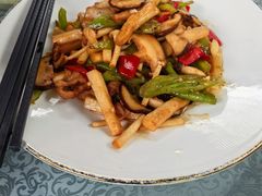 -临江宴餐厅·野生鱼·山里菜(富春江店)