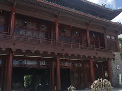 -三亚亚龙湾雅高美爵酒店