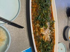 -有红鸡毛店·川菜(建设路店)