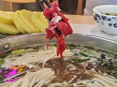 -乡土黄·鲜牛肉火锅·小龙虾(兴业街店)