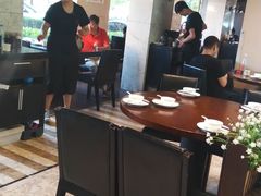 大堂-菲乐餐厅(三十年经营·湖滨路店)
