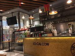 -LO CALCOW卡路力轻食主义餐厅(陆家嘴店)