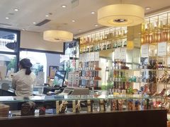 -VENCHI 闻绮(上海佛罗伦萨小镇店)