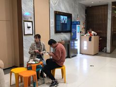-海底捞火锅(凯德广场店)