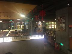 -肥肥虾庄·金牌油焖大虾(杨园滨江时代walk店)