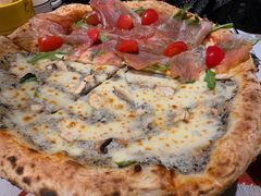 双拼披萨-Primo·丽莫意大利窑烤披萨