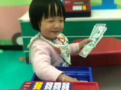 -莫莉幻想儿童乐园(深圳东湖永旺店)