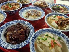 -蓝田九大碗民俗食府(蓝田店)