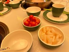 -润园四季椰子鸡火锅(卓越INTOWN店)