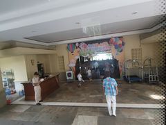 -一嗨租车(凤凰机场店)