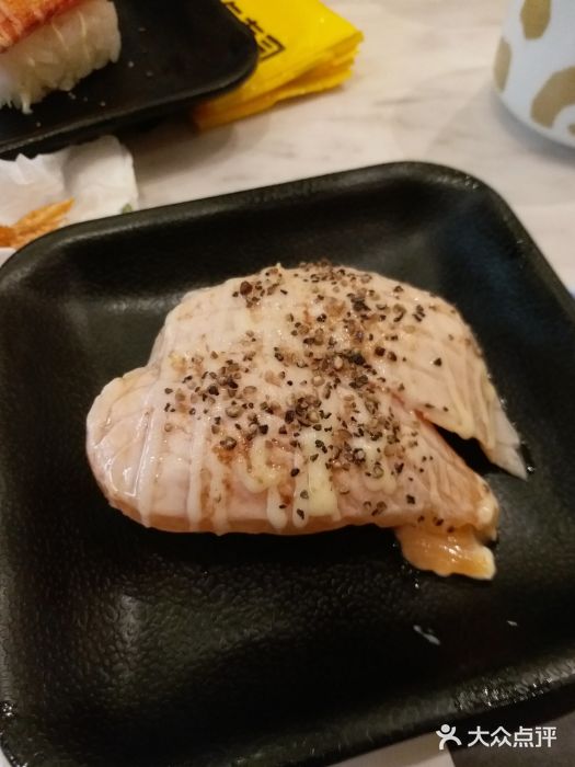 元气寿司火灼三文魚壽司图片