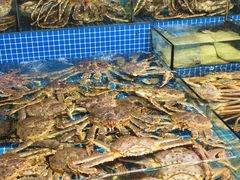 -霞涌市场海鲜摆卖区