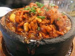 石磨脱骨凤爪-西江美食舫·江西菜(健德桥店)