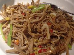 -坛宗剁椒鱼头(河西王府井店)