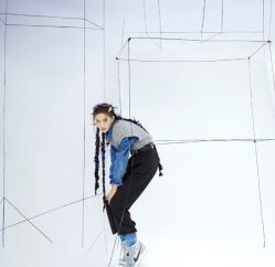 -变画·发型STUDIO