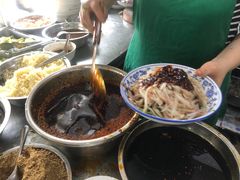 -赵姐猪耳朵饭店