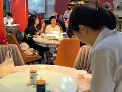 -清真·胖妈妈手抓餐厅(定西路长城宾馆店)