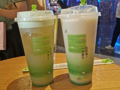 -奈雪的茶(湖滨银泰in77C区PRO店)