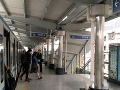 -崇仁路(地铁站)