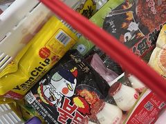 -赵一鸣零食(广东东莞虎门人民路店)