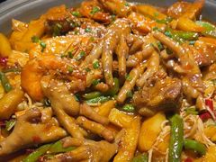 -徐记小怪兽肉蟹煲(中央大街店)
