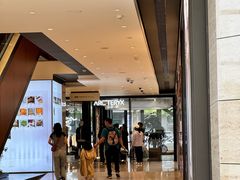 -ARC'TERYX始祖鸟(北京王府中环店)
