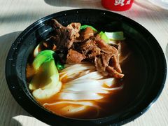 -霸蛮湖南菜·牛肉粉(荣京西街店)