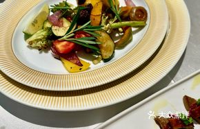 Truffle-Flavored Roasted Seasonal Vegetables