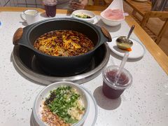 -佬缸炮江湖川菜(玉林店)