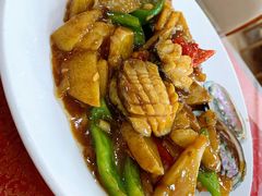 鲍鱼烧土豆-叶存利海鲜大馅饺子(海宁路总店)