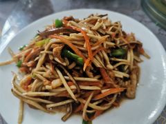 茭白炒肉丝-水韵·渔家臻品私房菜(中庙店)