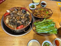 -阿婆情腊排骨火锅(金虹路店)