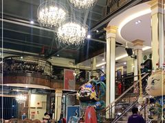 大堂-more than meow吴止猫主题餐厅(承德 中船汇店)